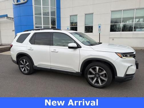 2023 Honda Pilot Touring
