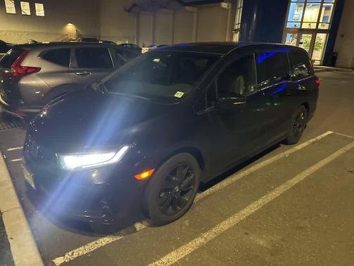 2023 Honda Odyssey Sport