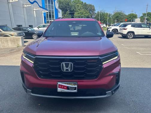 Radiant Red Metallic II 2024 Honda Pilot TrailSport