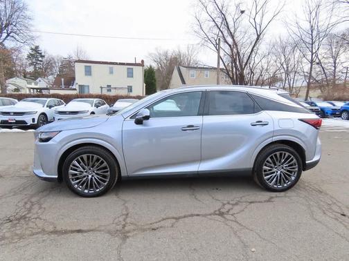 2025 Lexus RX 450h+ Luxury