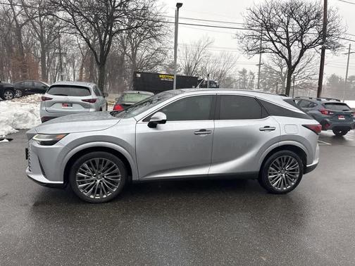 2025 Lexus RX 450h+ Luxury