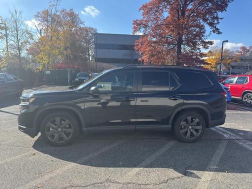 2023 Honda Pilot Sport