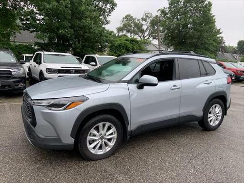 2022 Toyota Corolla Cross LE
