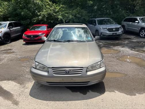 1998 Toyota Camry LE