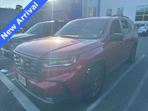 2025 Honda Pilot TrailSport