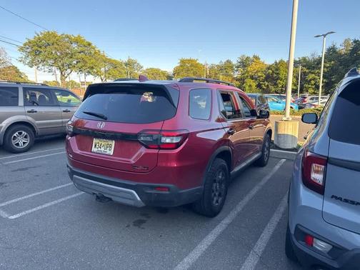 2025 Honda Pilot TrailSport