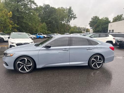 2022 Honda Accord Sport SE