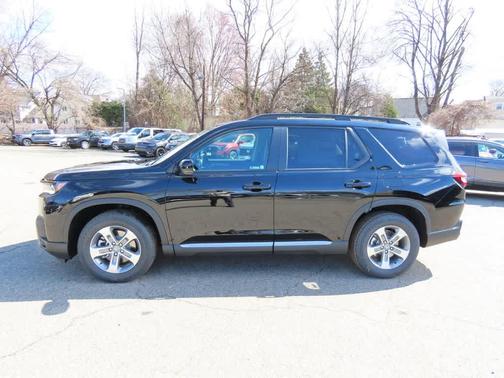 Crystal Black Pearl 2026 Honda Pilot EX-L