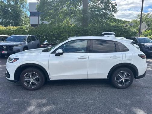 Platinum White Pearl 2023 Honda HR-V EX-L