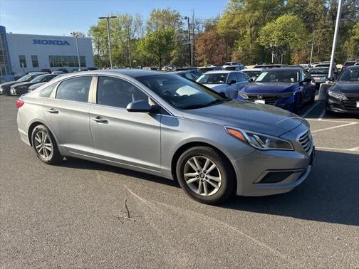 2017 Hyundai SONATA Base