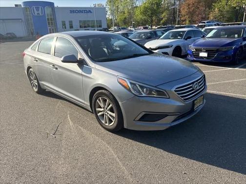 2017 Hyundai SONATA Base