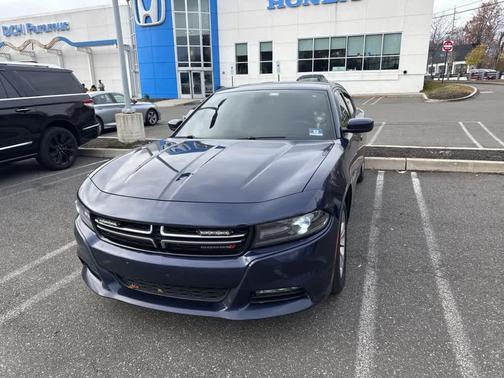 2015 Dodge Charger SE