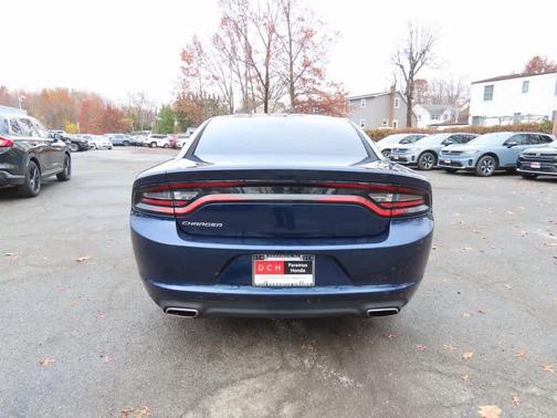 2015 Dodge Charger SE