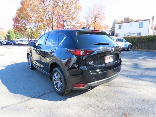 2018 Mazda CX-5 Sport
