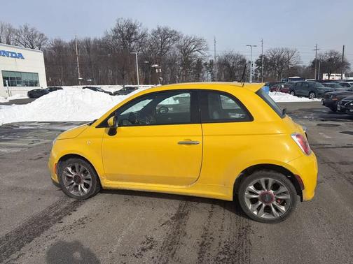 2015 FIAT 500 Sport