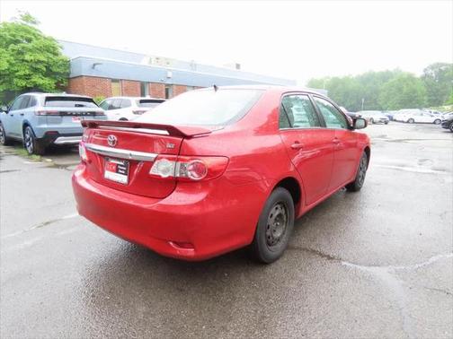 2011 Toyota Corolla LE
