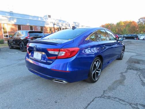 2022 Honda Accord Sport SE