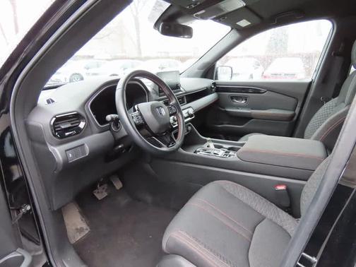 2023 Honda Pilot Sport