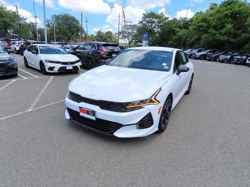 2022 Kia K5 GT-Line