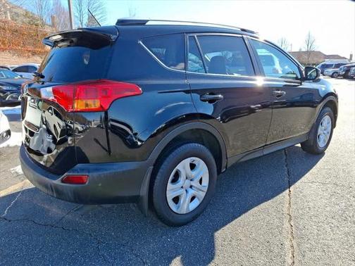 2013 Toyota RAV4 LE
