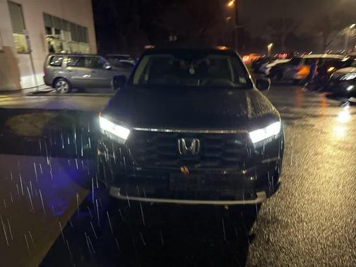 2023 Honda Pilot EX-L 7-Passenger