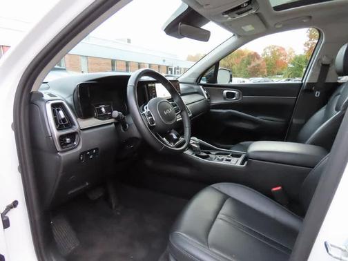 2022 Kia Sorento X-Line EX
