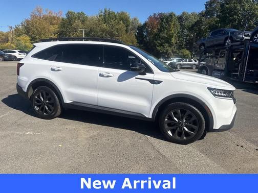 2022 Kia Sorento X-Line EX