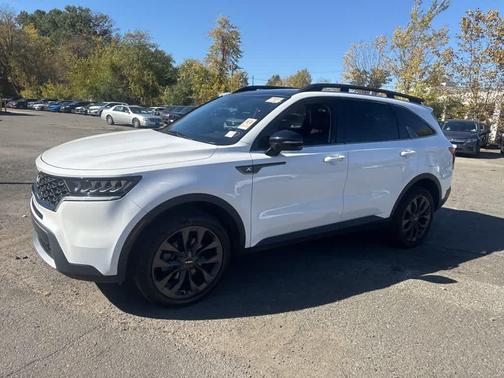 2022 Kia Sorento X-Line EX