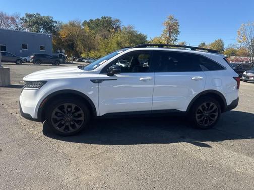 2022 Kia Sorento X-Line EX