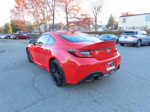 2022 Toyota GR86 Premium