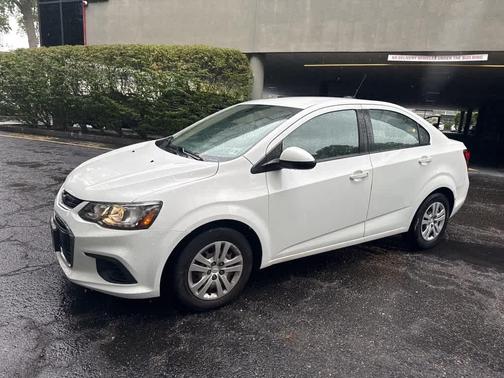 2020 Chevrolet Sonic LS