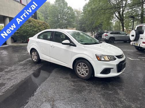 2020 Chevrolet Sonic LS