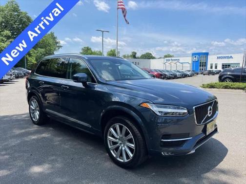 2018 Volvo XC90 T6 Inscription