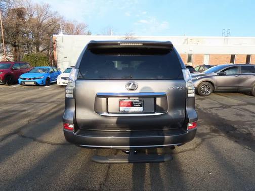2023 Lexus GX 460 Base