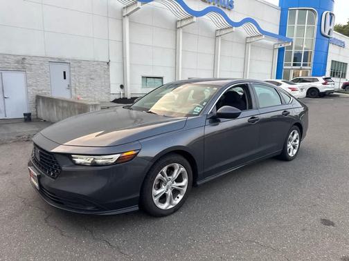 Meteorite Gray Metallic 2024 Honda Accord LX