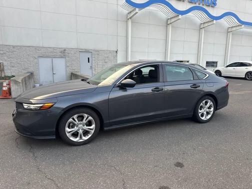 Meteorite Gray Metallic 2024 Honda Accord LX