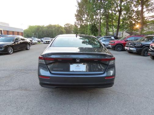 Meteorite Gray Metallic 2024 Honda Accord LX