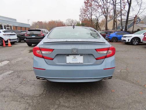 2022 Honda Accord Sport SE