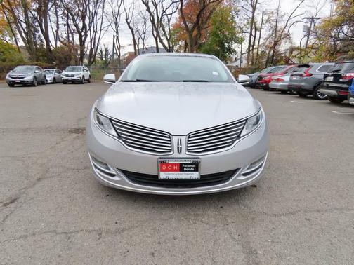 2014 Lincoln MKZ Base