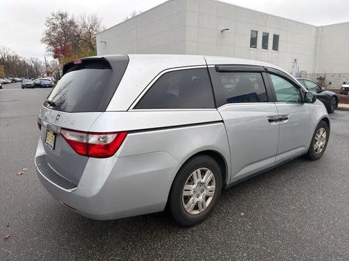 2011 Honda Odyssey LX