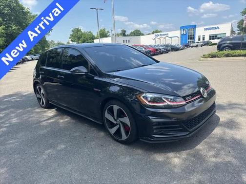 2018 Volkswagen Golf GTI 2.0T SE 4-Door