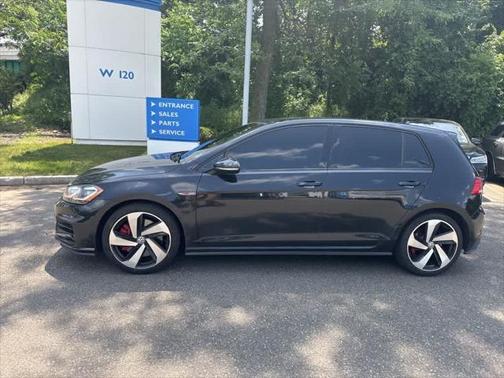 2018 Volkswagen Golf GTI 2.0T SE 4-Door