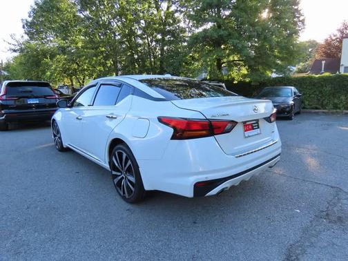 2019 Nissan Altima 2.5 Platinum