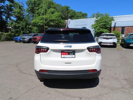 White Clearcoat 2021 Jeep Compass Limited