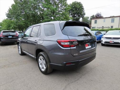 2024 Honda Pilot LX