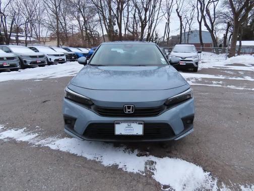 2022 Honda Civic Touring