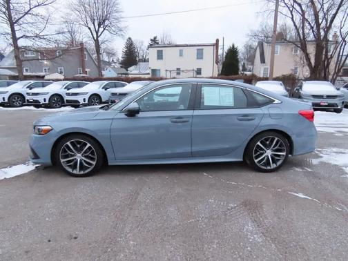 2022 Honda Civic Touring