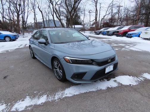 2022 Honda Civic Touring