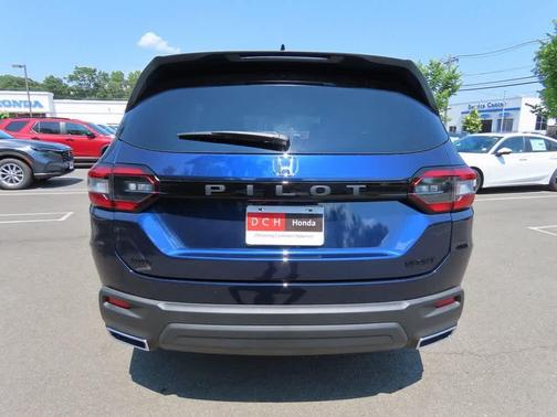 2025 Honda Pilot Sport