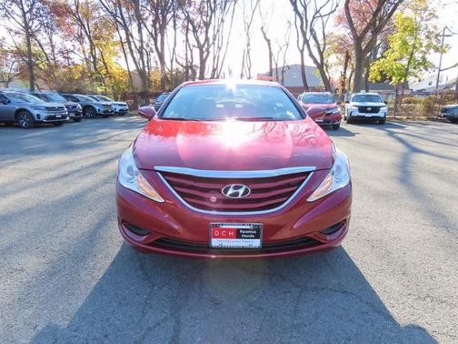 2012 Hyundai SONATA GLS